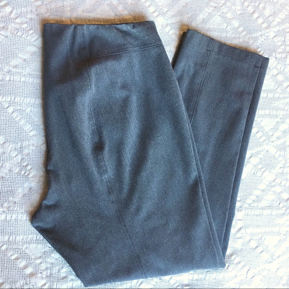 EUC Vince Camuto dress pants